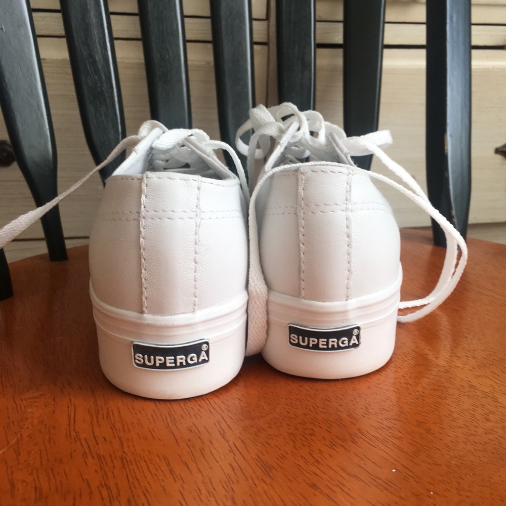 White leather Superga platforms !